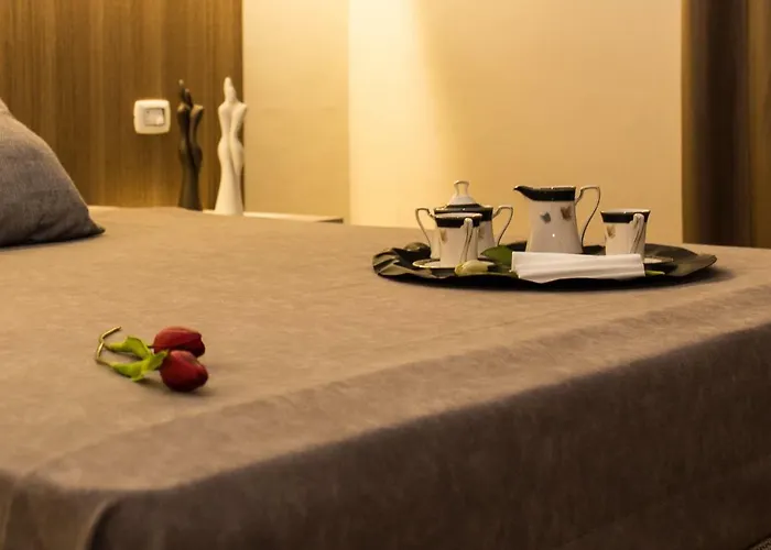 Le Affacciate Bruzie Home Guest House